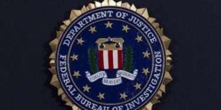 في الانتخابات الأمريكية .. FBI يحذر من فيديوهات مفبركة باسمه تحذر من هجمات على مراكز الاقتراع