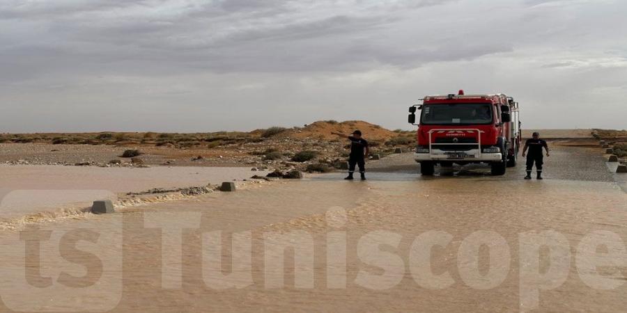 انقطاع حركة المرور بالطريق الرابطة بين قبلي ومعتمدية دوز - جريدة مانشيت