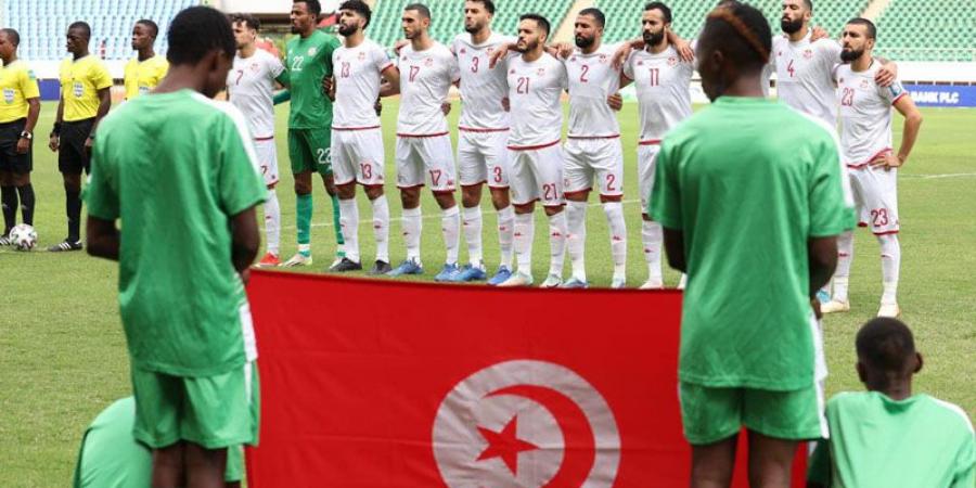 أزمة مالية تضرب علاقة اللاعبين بالمنتخب الوطني .. وأحد المحترفين يكشف الحقيقة - جريدة مانشيت