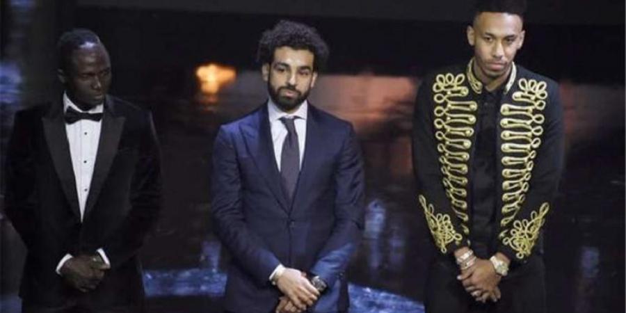 أوباميانج يسخر من استبعاده مع محمد صلاح للترشح لجائزة أفضل لاعب في إفريقيا 2024 - جريدة مانشيت