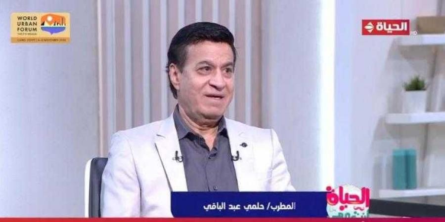 حلمي عبدالباقي: رسالة الفن تكمن في شعور الإنسان بالحنين للذكريات