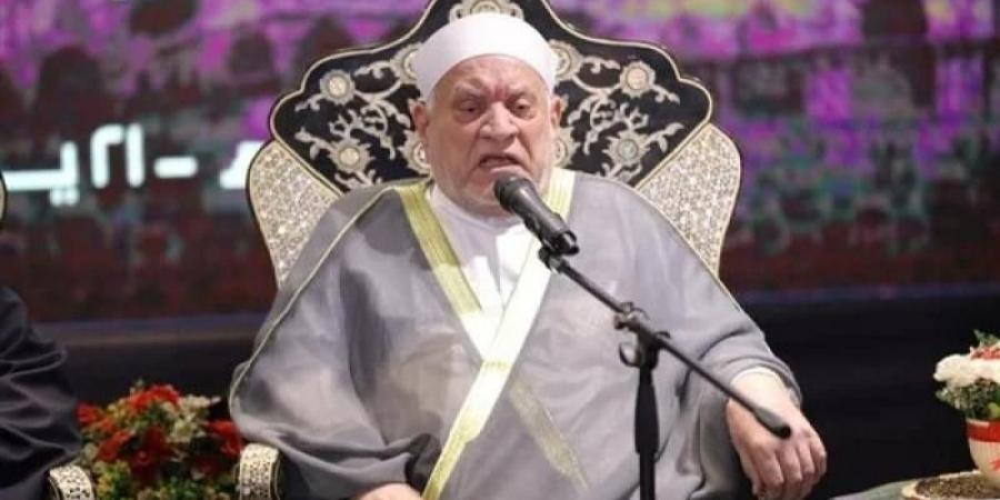 أحمد عمر هاشم: الماء نعمة عظيمة يجب الحفاظ عليها