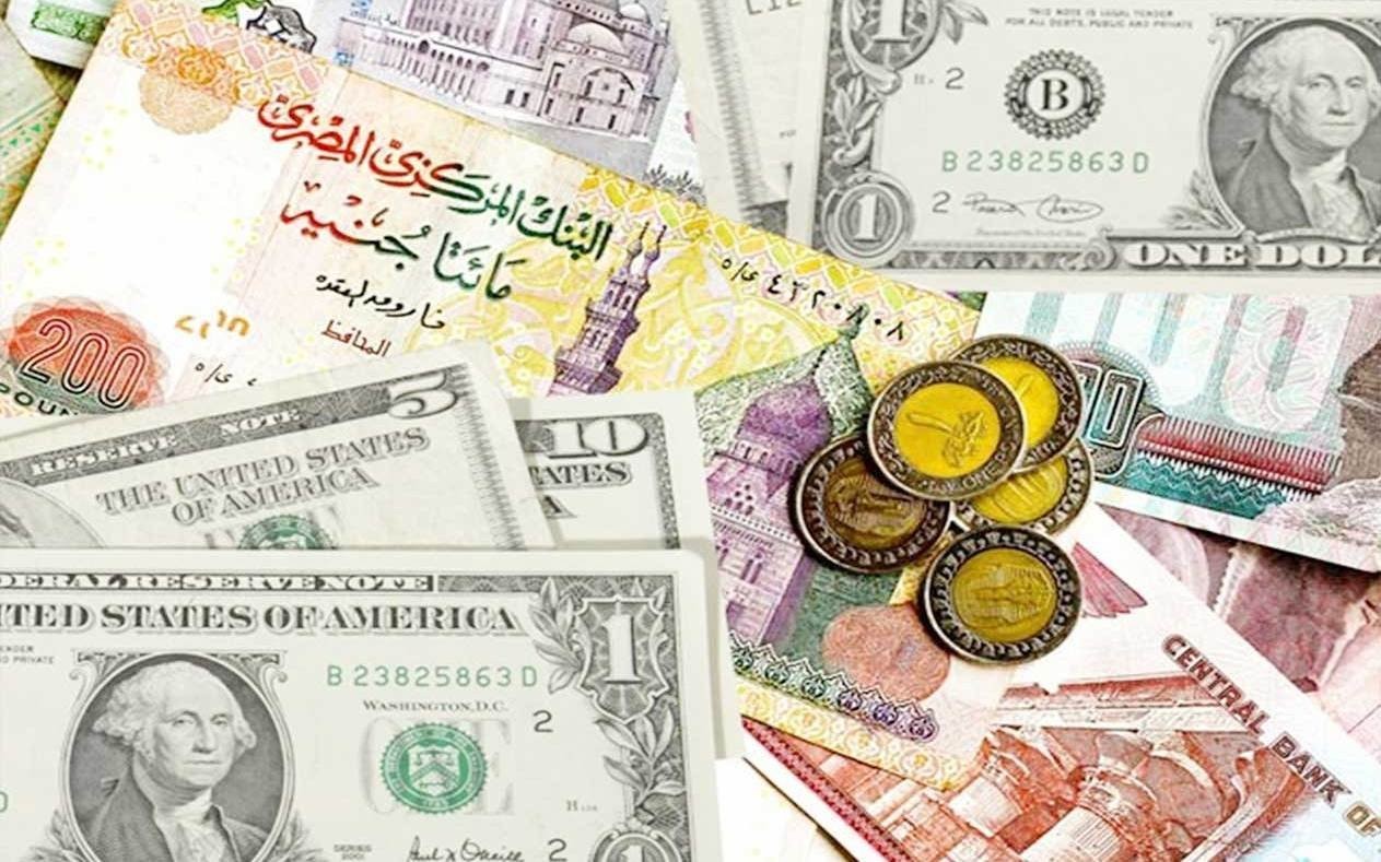 سعر الدولار مقابل الجنيه المصري اليوم الأحد داخل البنوك .. الأخضر يتراجع في ختام التعاملات اليومية