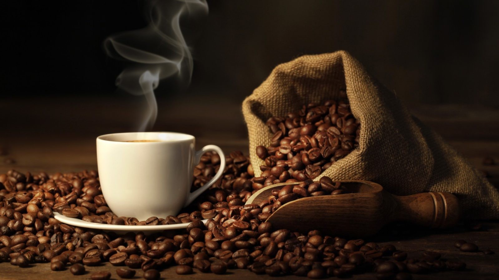 Be careful about drinking coffee in the morning on an empty stomach Know its great dangers, because it will destroy your health